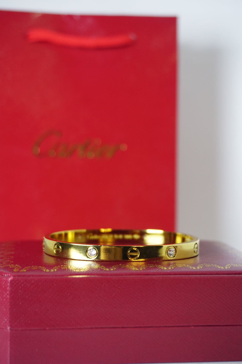 LOVE Brazalete Oro