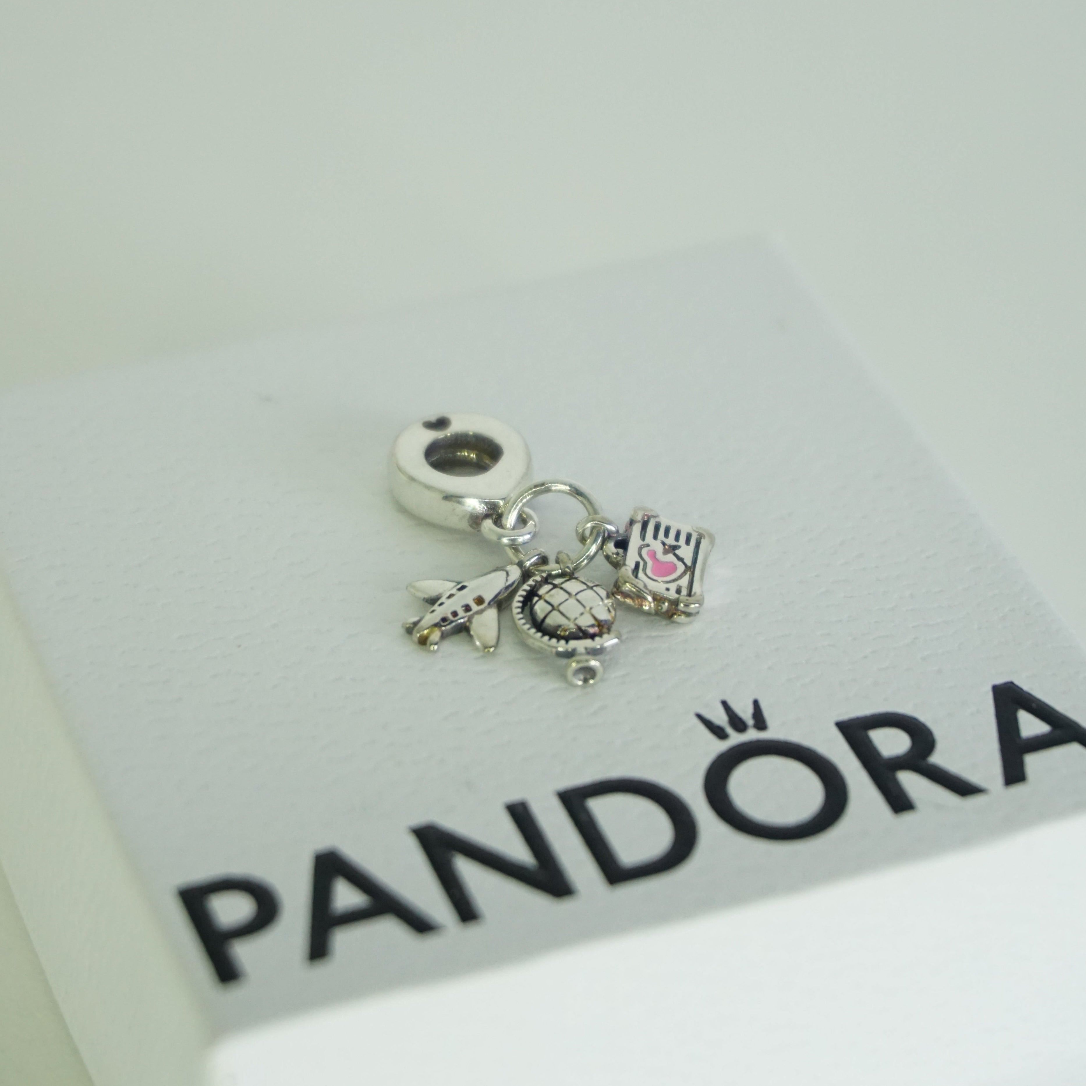 Charm Pasaporte Viaje por el mundo