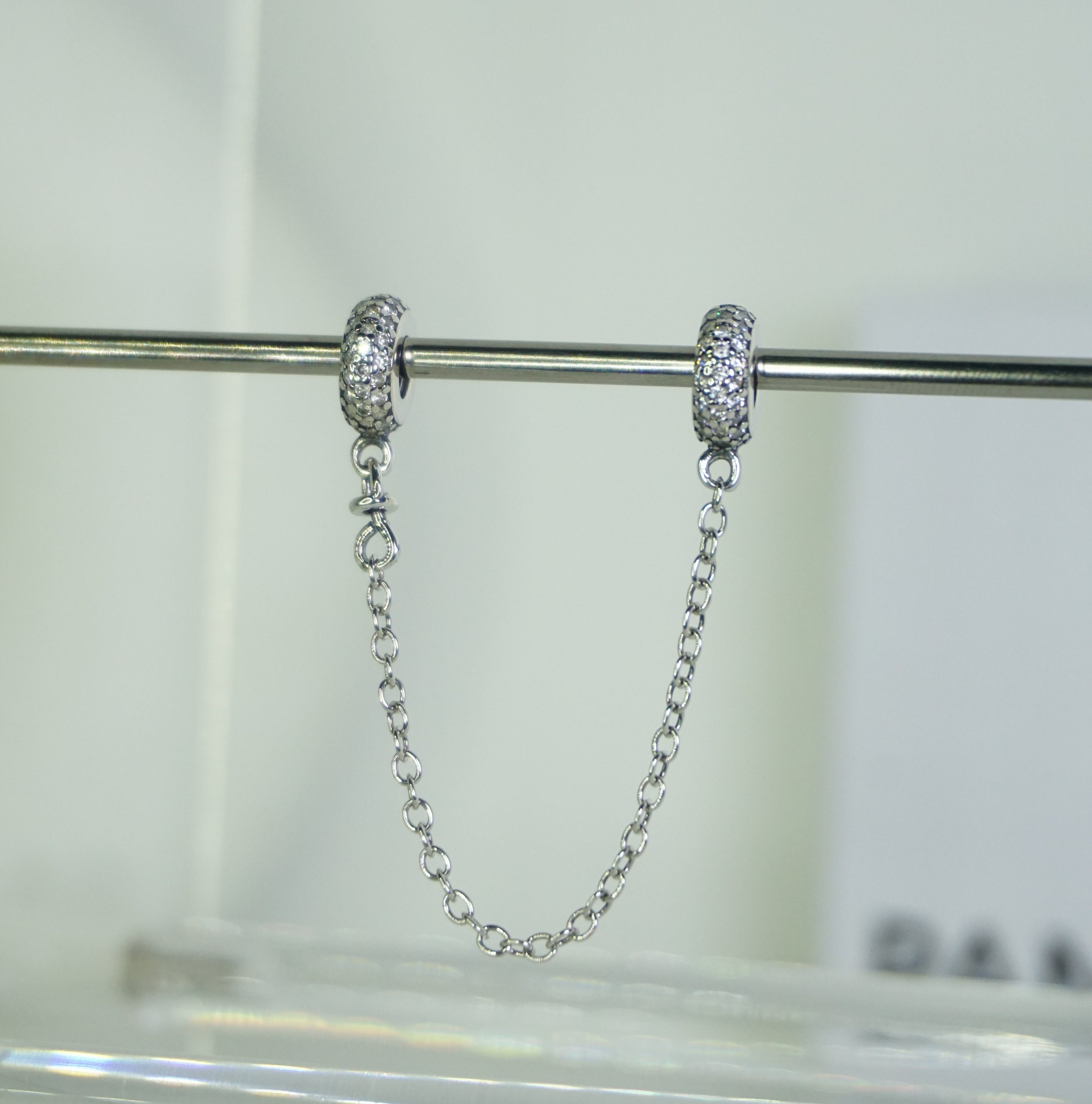 Charm de Seguridad Brillo