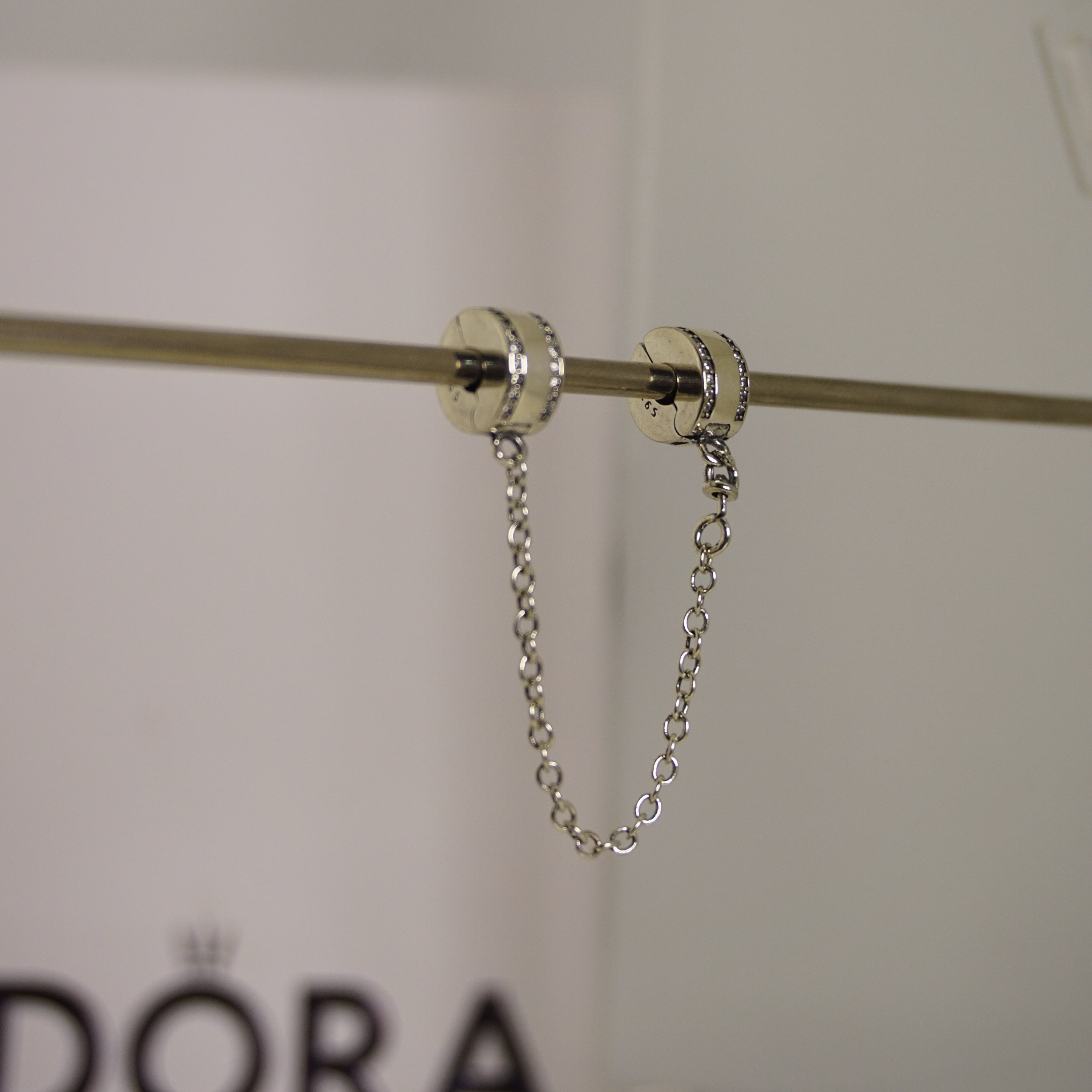 Charm de seguridad