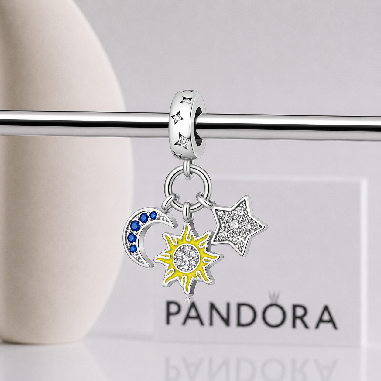 Charm Universo