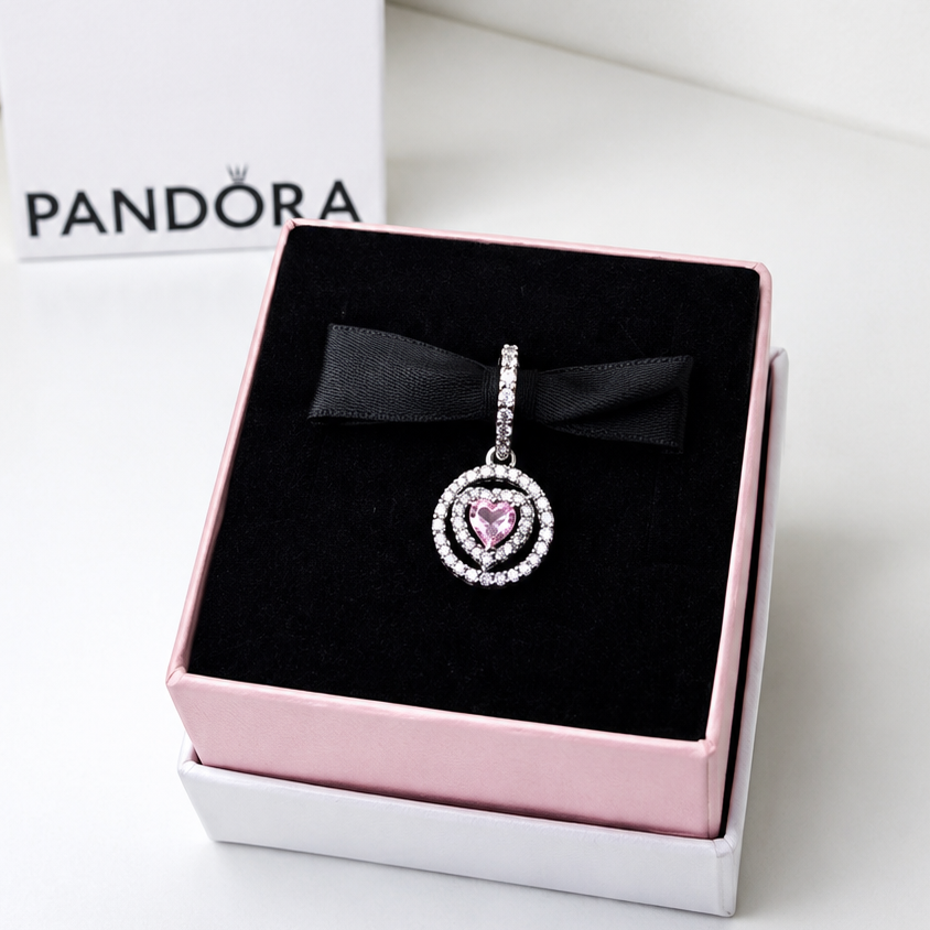 Charm pave corazón rosa