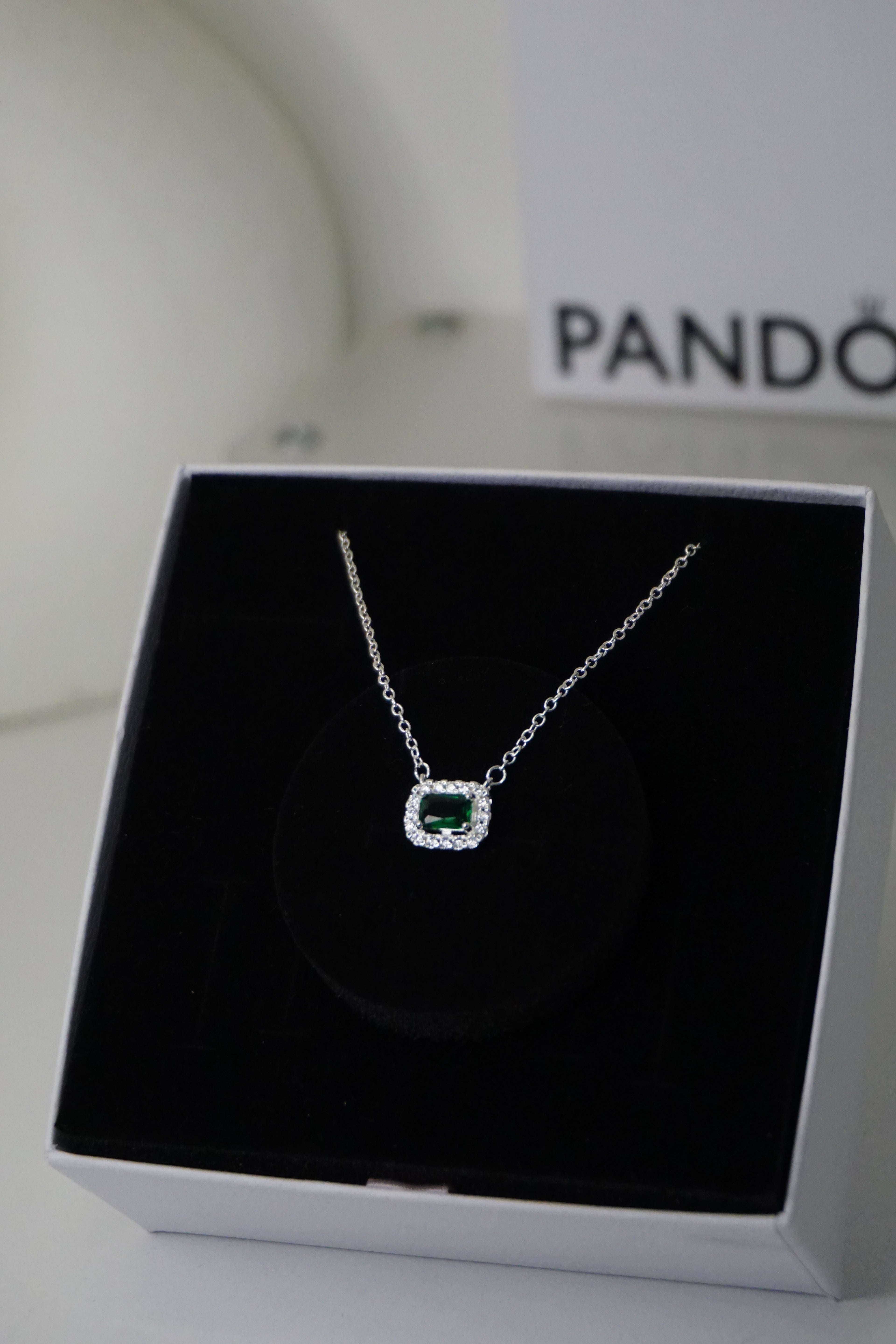 Cadena Esmeralda Halo