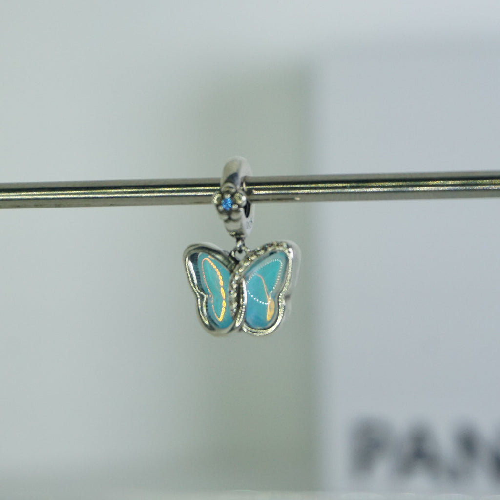 Charm Mariposa