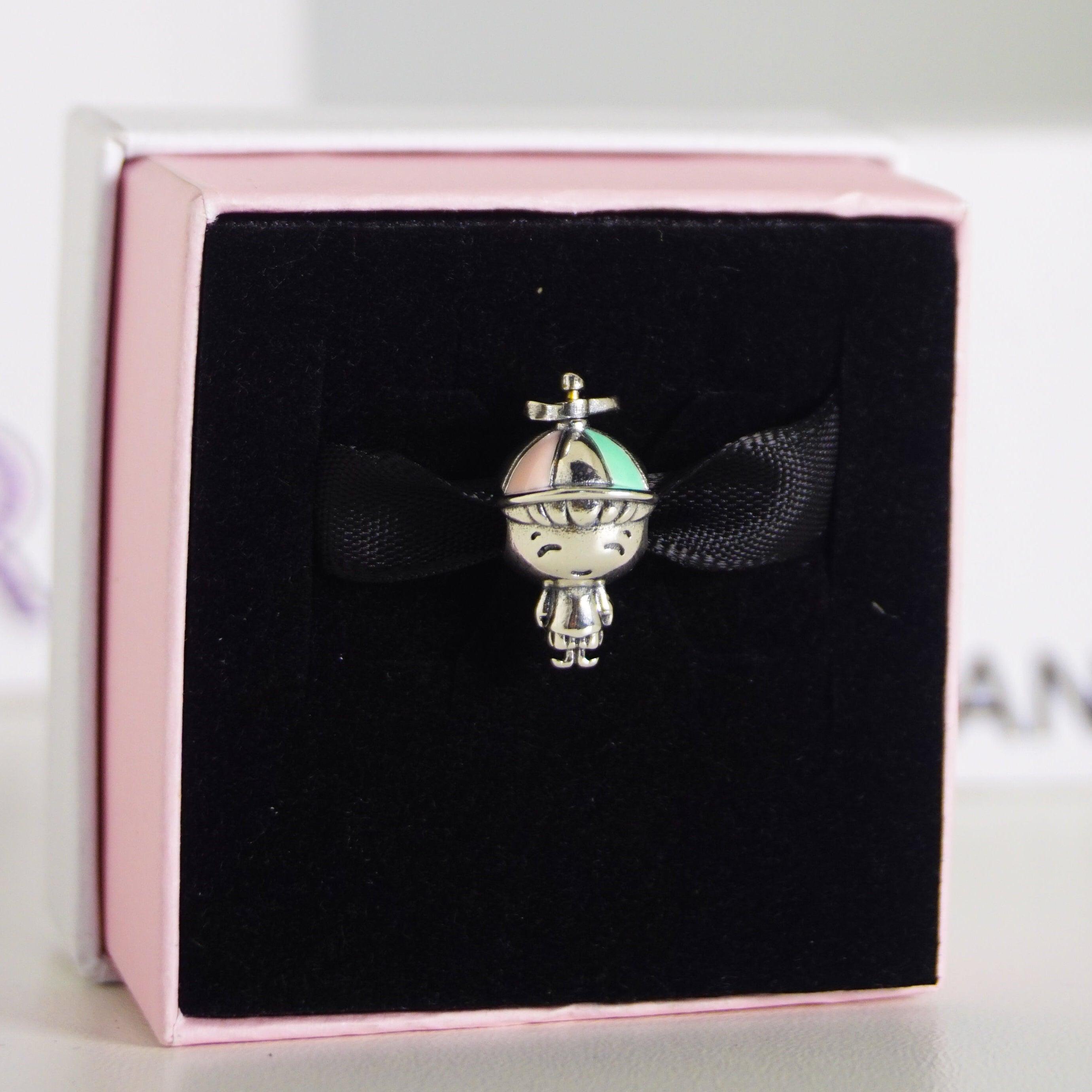 Charm Niño